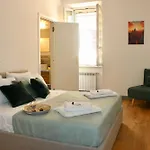 Hideaway 65 - By St Peter's Apartman *